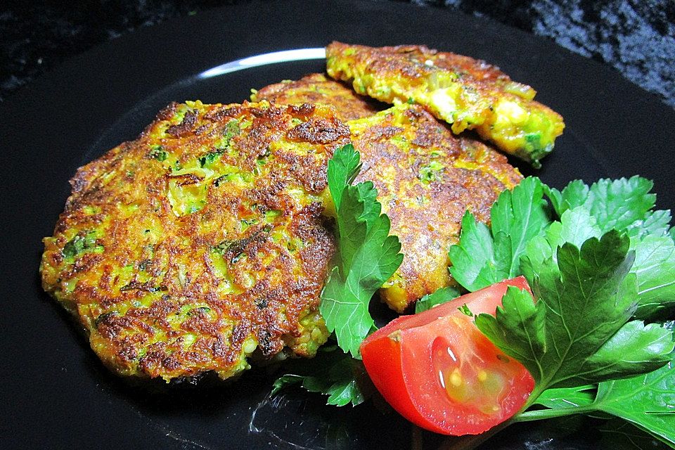 Feta-Karotten-Zucchini Bratlinge