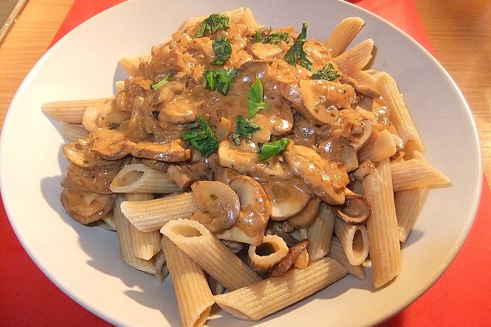 Spaghetti mit Champignonsahnesauce