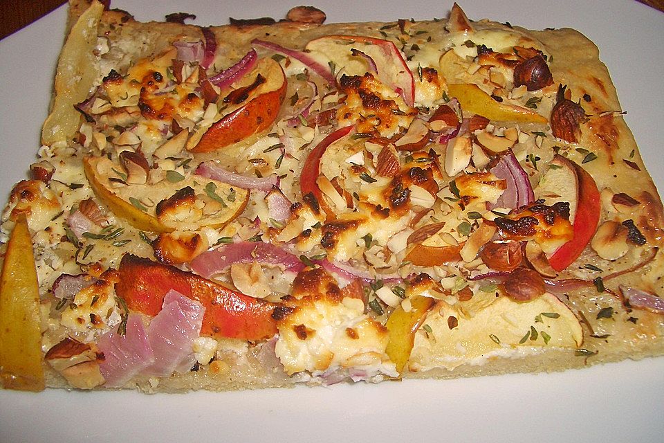 Flammkuchen mit Apfel