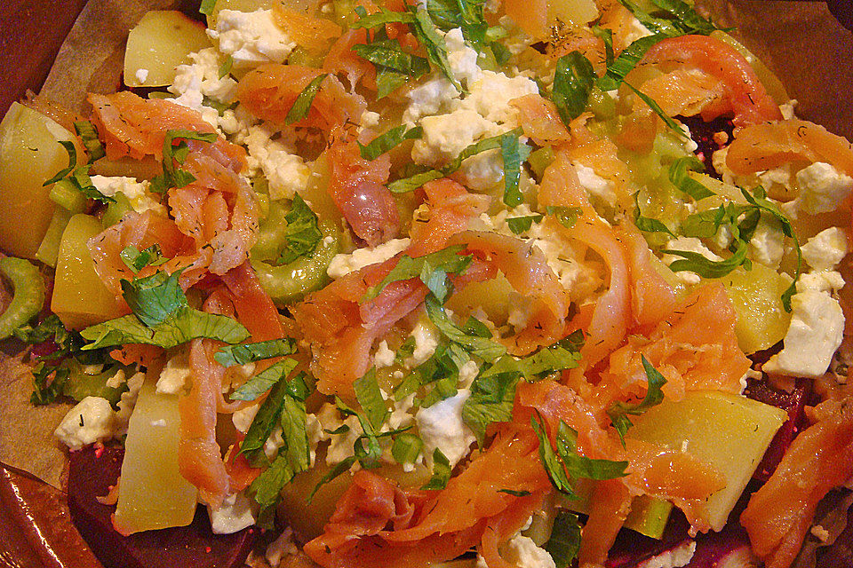 Kräuter - Kartoffelsalat mit Lachs