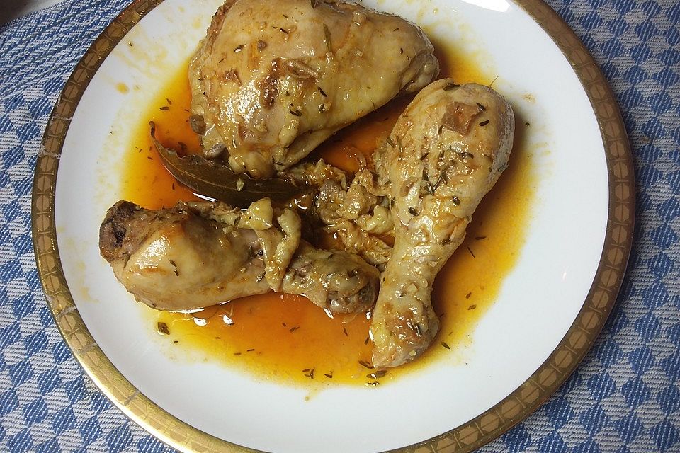 Pollo al ajillo