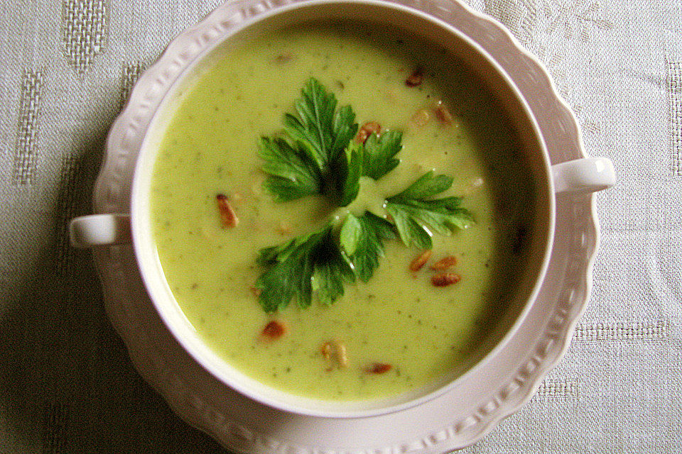 Sellerie-Birnen-Suppe