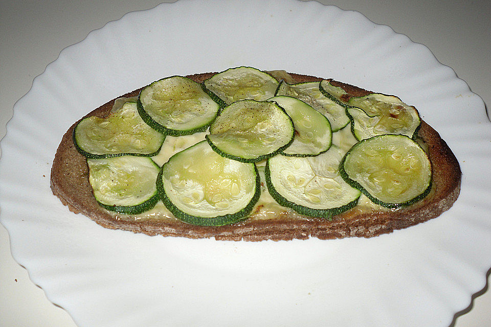 Zucchinibrote