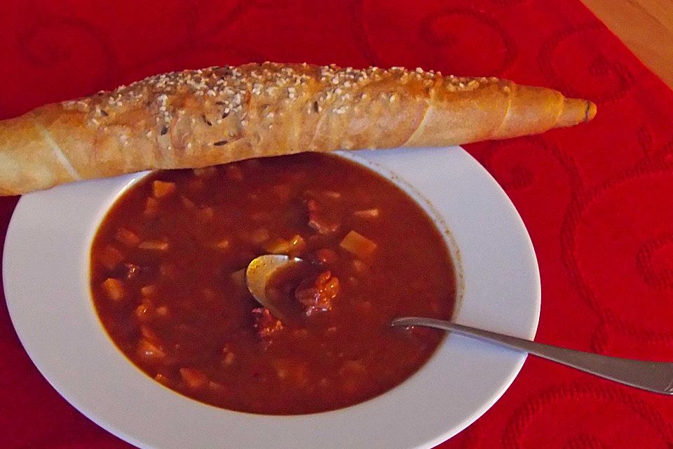 Gulaschsuppe à la Oma