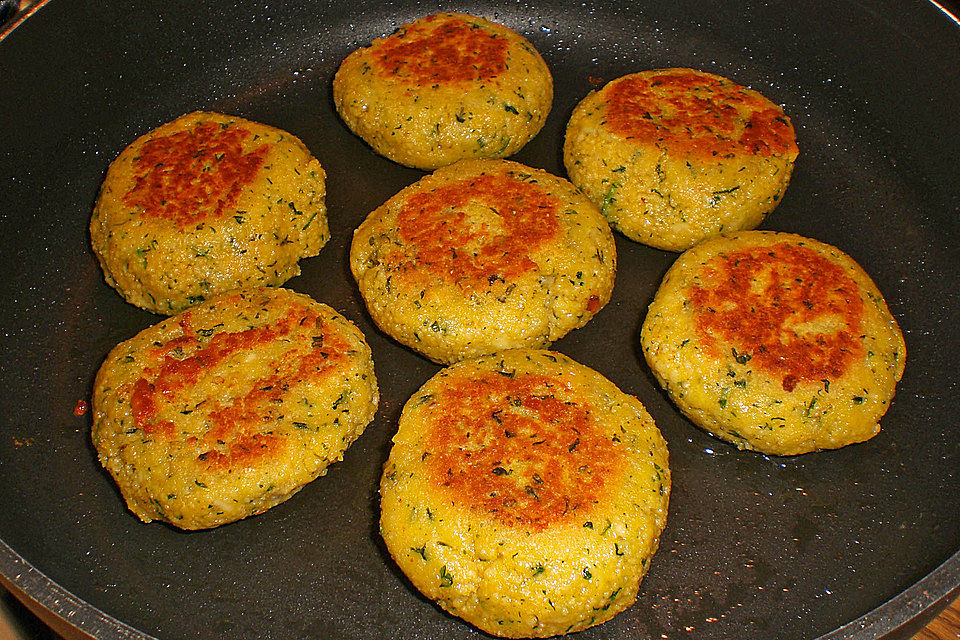 Couscous-Bratlinge mit Käse