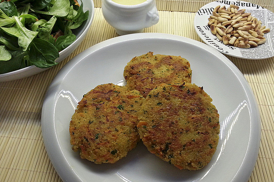 Couscous-Bratlinge mit Käse