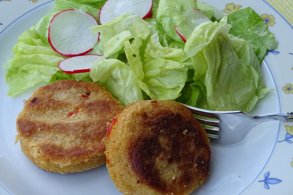 Couscous-Bratlinge mit Käse