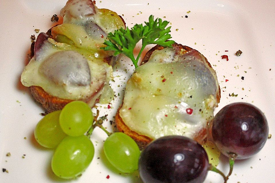 Grappa-Crostini