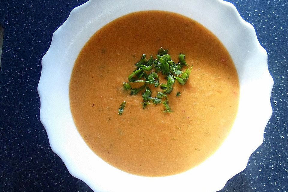 Gemüsecremesuppe mit Kokosmilch