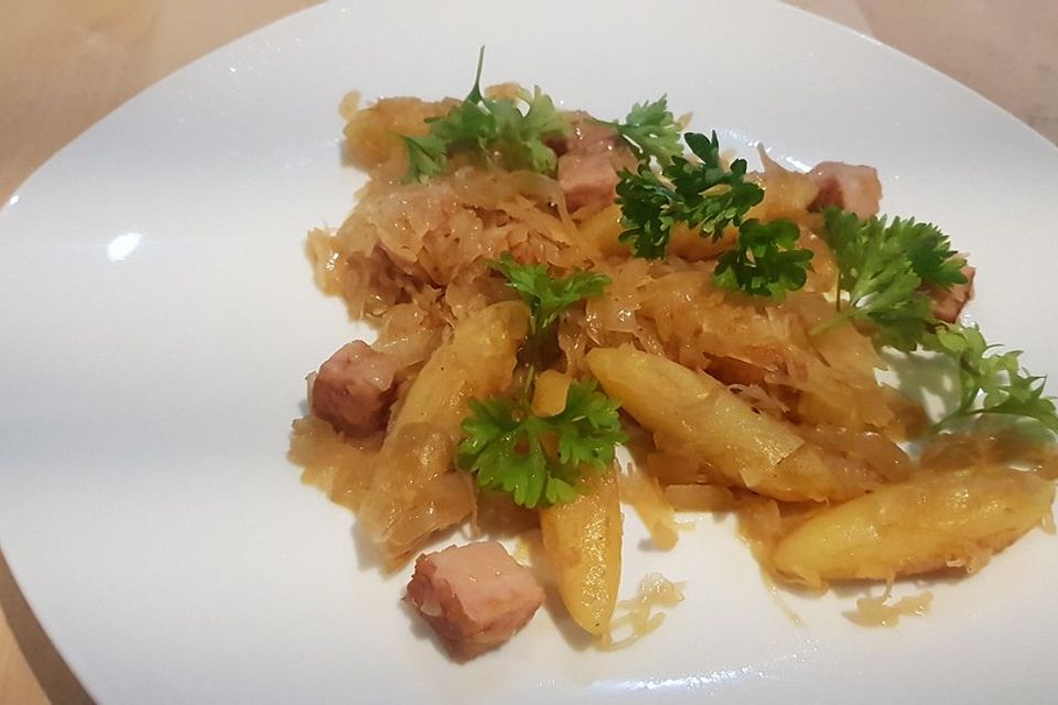 Kasseler Schupfnudeln mit Sauerkraut