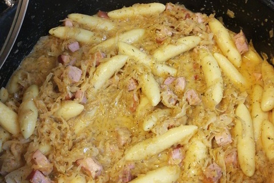 Kasseler Schupfnudeln mit Sauerkraut