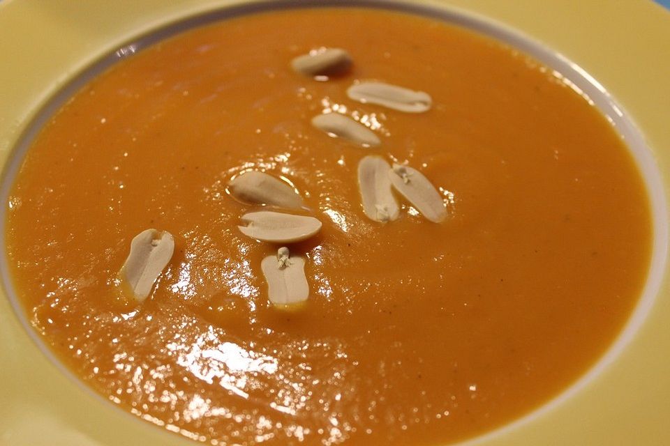 Schnelle Möhren-Kokos Suppe