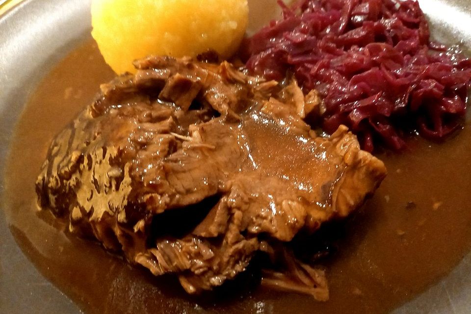 Alohas Glühweinbraten mit Zwetschgenmus