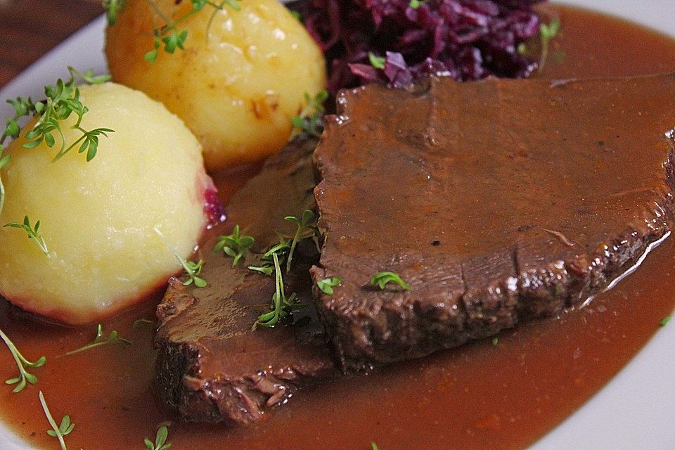 Alohas Glühweinbraten mit Zwetschgenmus