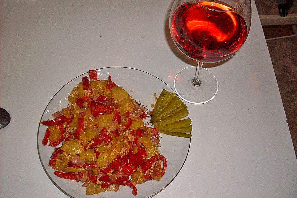 Bratkartoffelpfanne mit Paprika