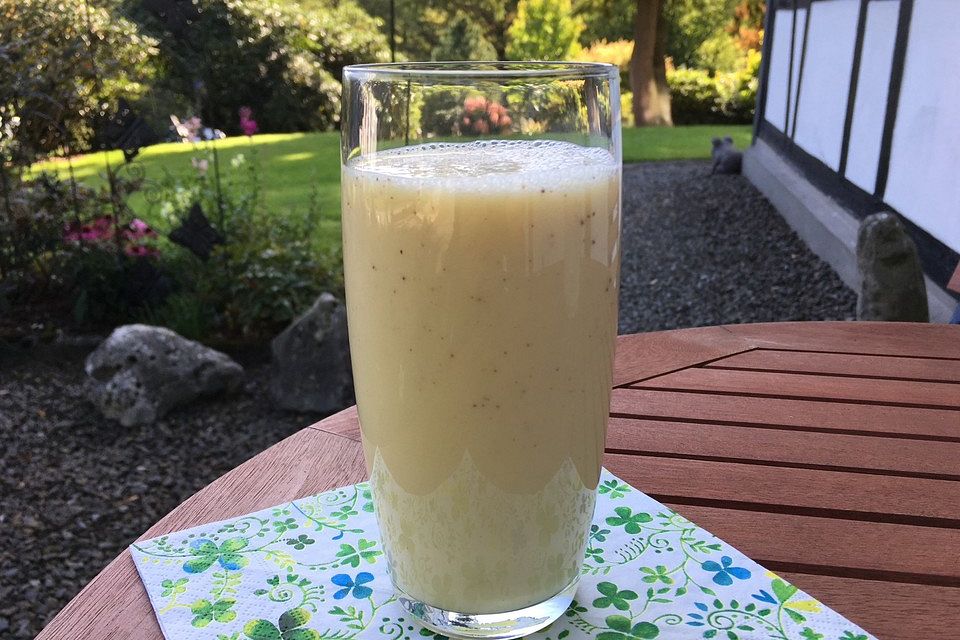 Buttermilch-Orangen-Shake