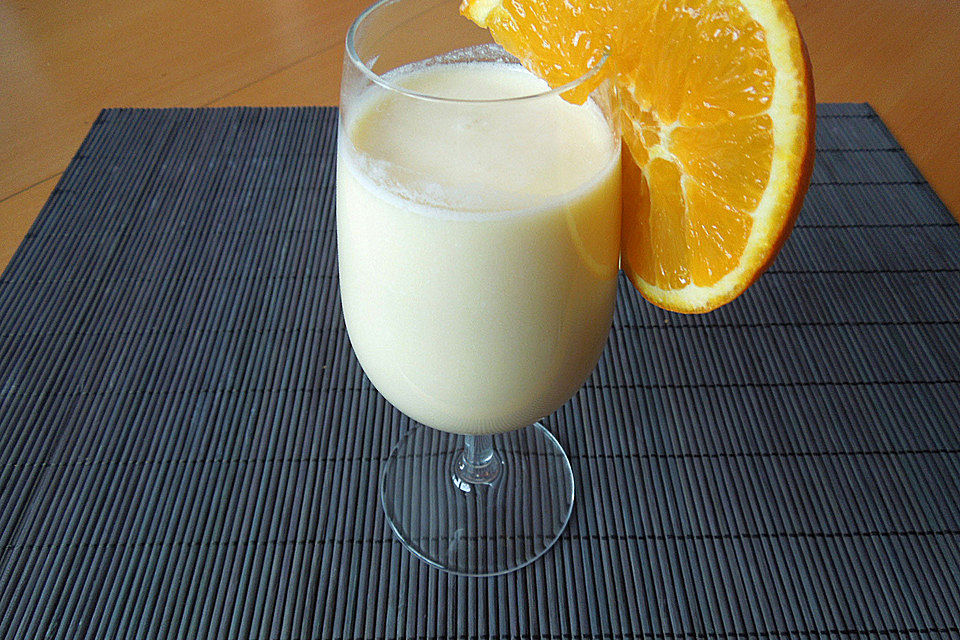 Buttermilch-Orangen-Shake