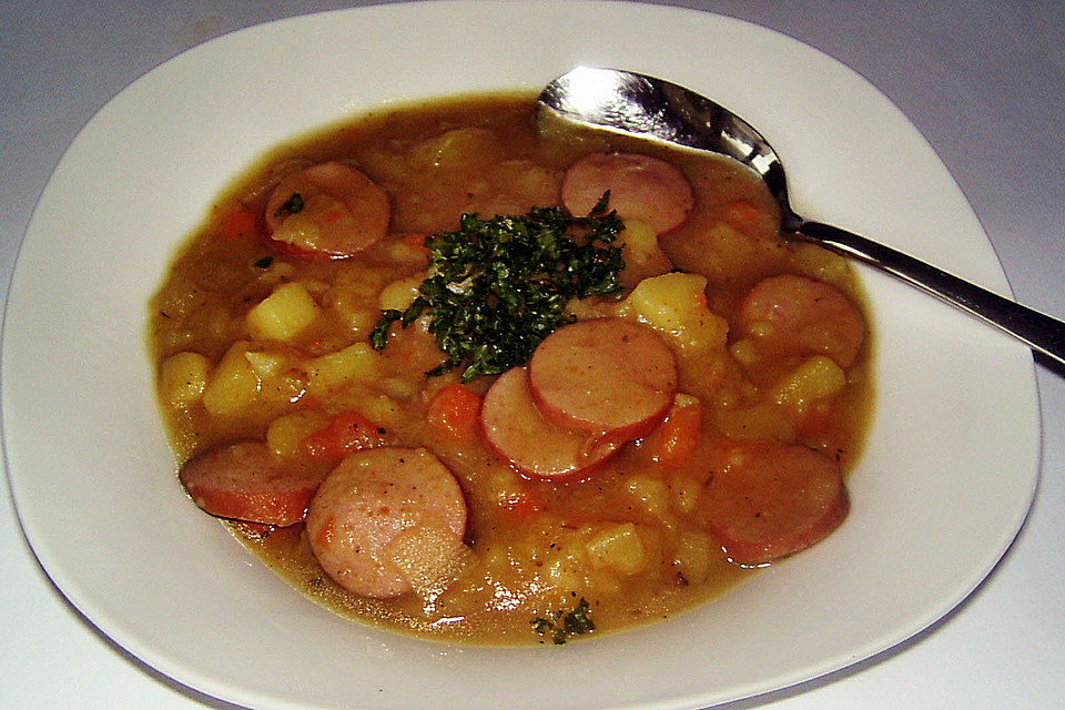 Kartoffelsuppe mit Käse