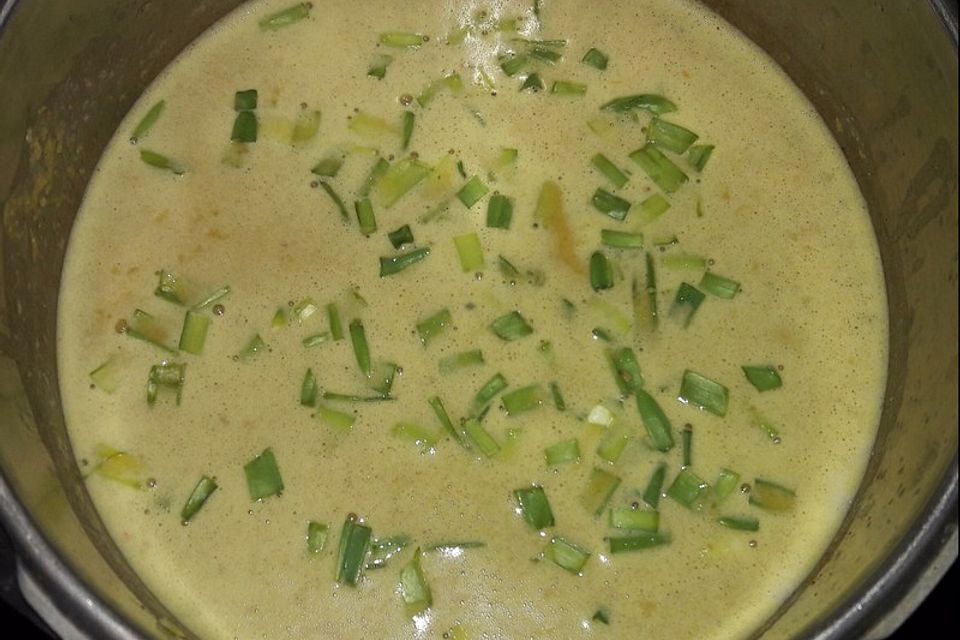 Zucchini-Linsensuppe mit Kokos