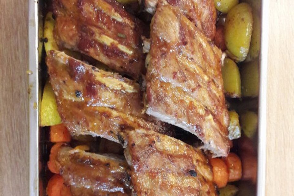 Backofen-Spareribs