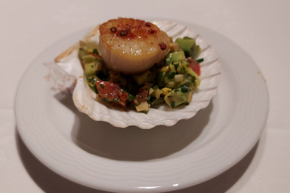 Gemüsetatar mit Scallops