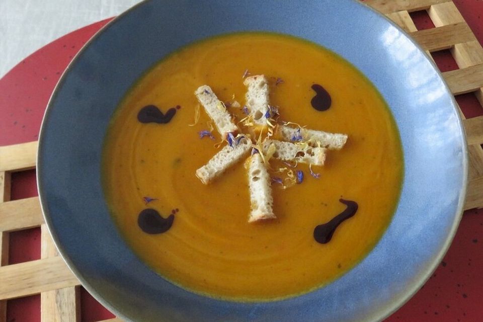 Kürbis-Kartoffel-Suppe