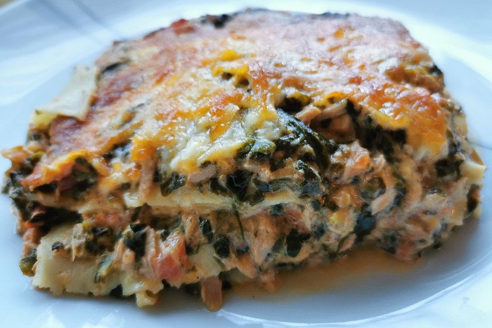 Tomaten-Thunfisch-Spinat-Lasagne