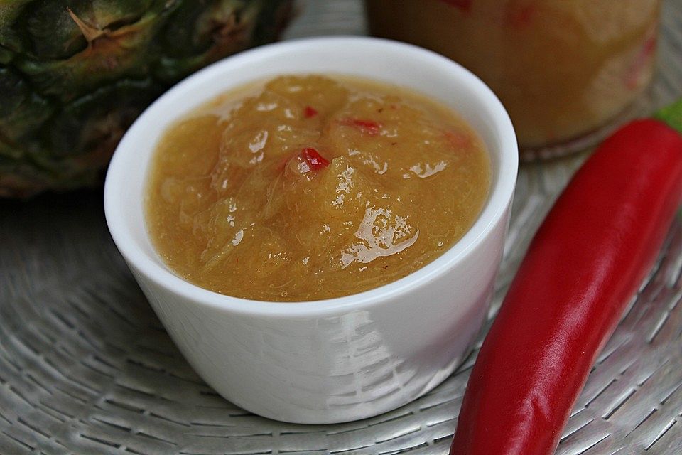 Ananas-Rhabarber-Chutney