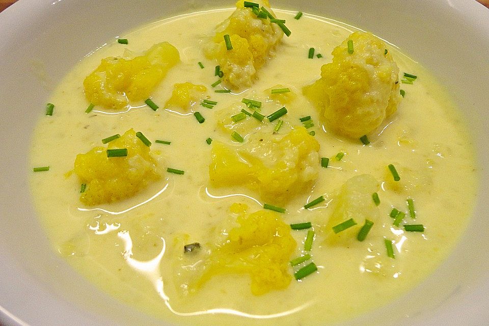 Karfiol-Curry-Suppe