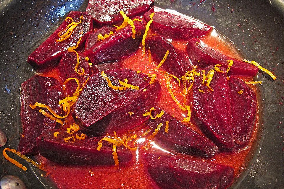 Rote Bete in Orangenbutter