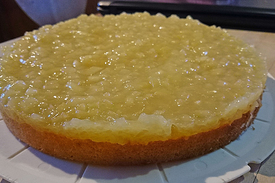 Apfel-Sekttorte