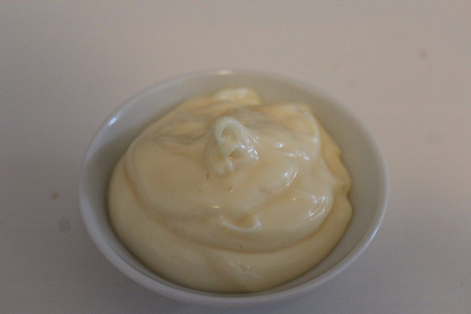 Mayonnaise bzw. Aioli