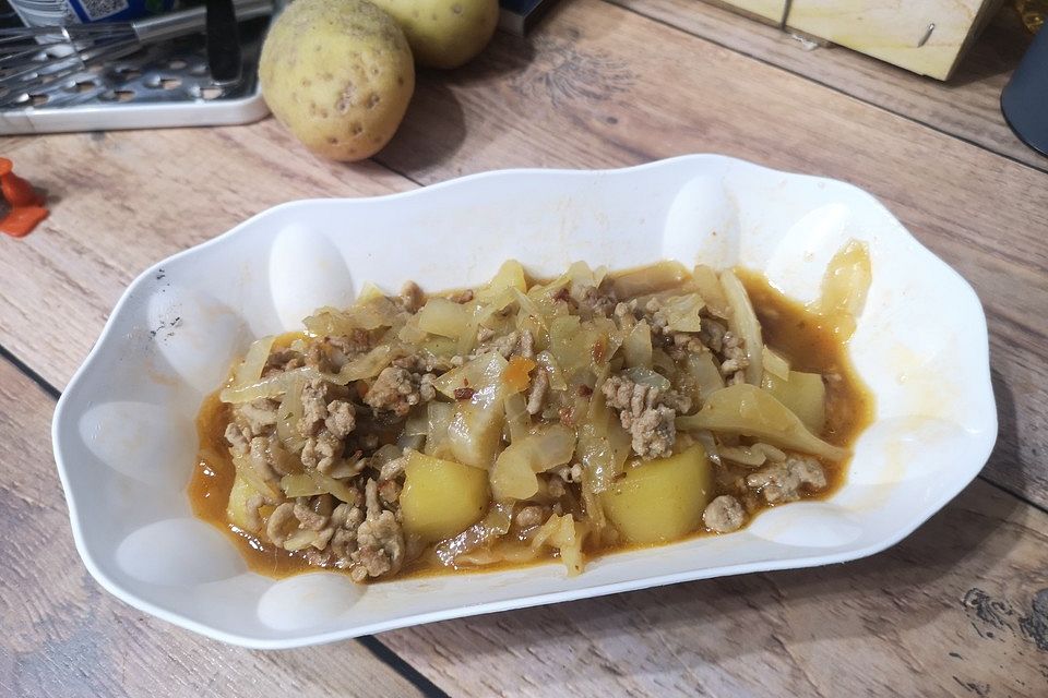 Hackfleisch-Weißkraut-Eintopf