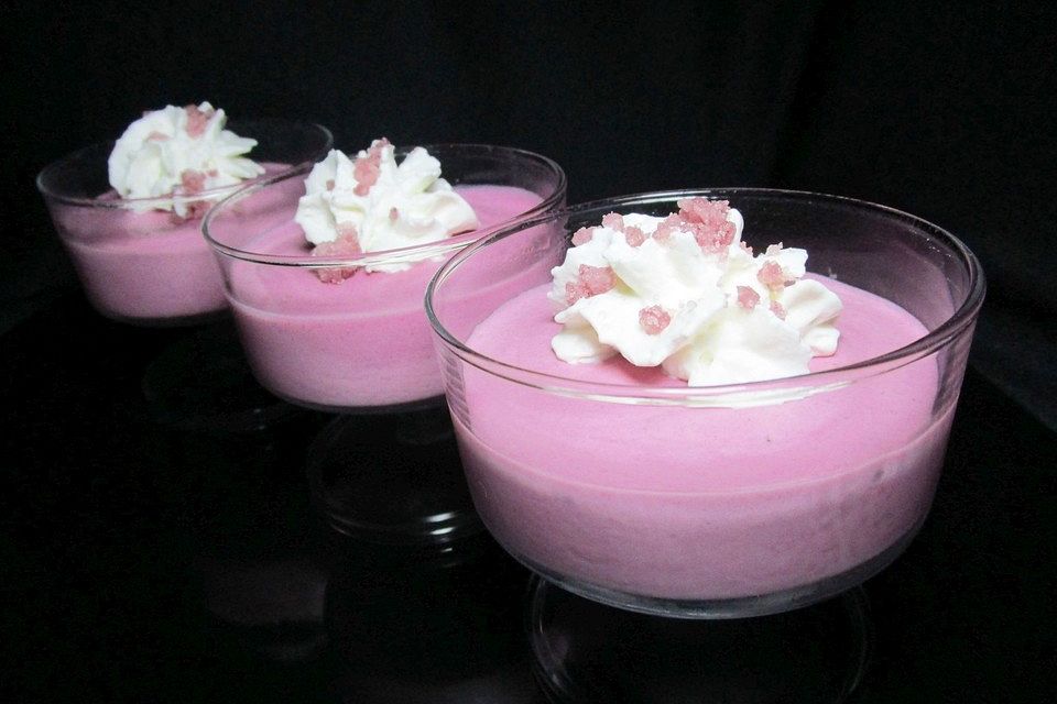 Brombeer-Joghurt-Mousse