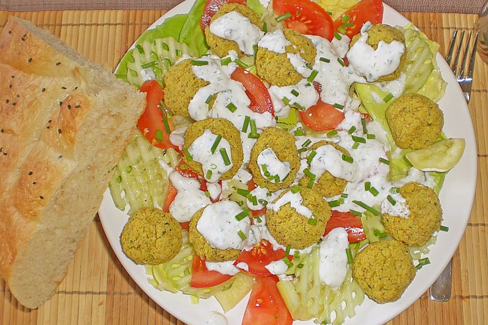 Schnelle Falafel in Pitabrot