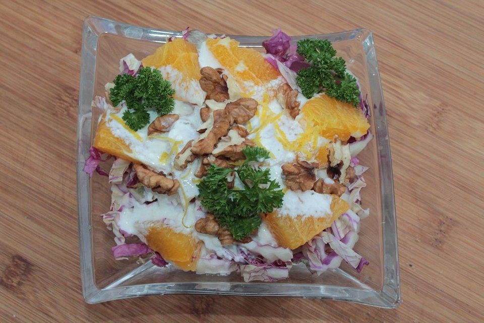 Manwes fruchtiger Chinakohl-Wintersalat