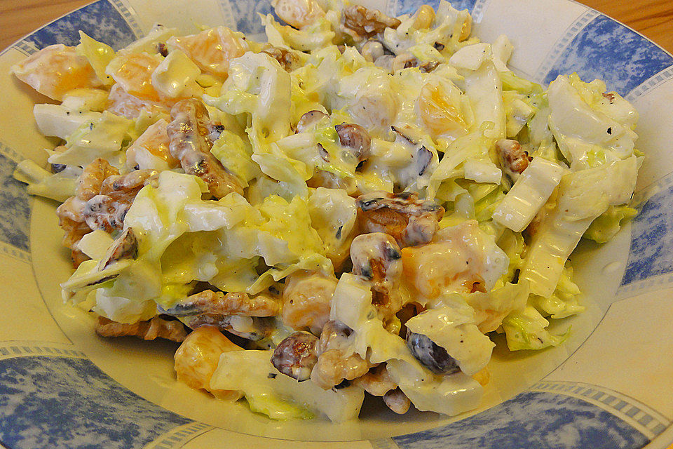 Manwes fruchtiger Chinakohl-Wintersalat