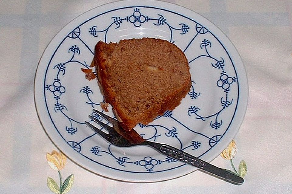 Fruchtiger Zimtkuchen