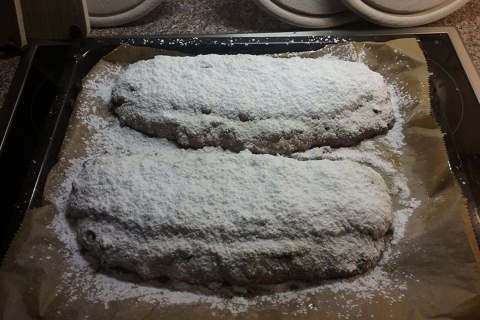 Idiotensicherer Quark-Marzipan Stollen