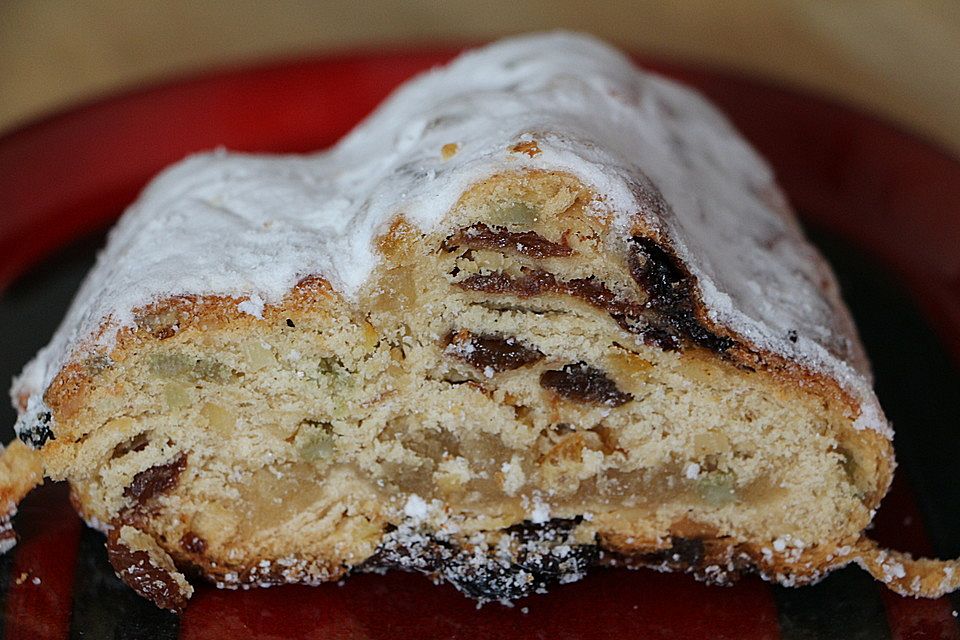 Idiotensicherer Quark-Marzipan Stollen