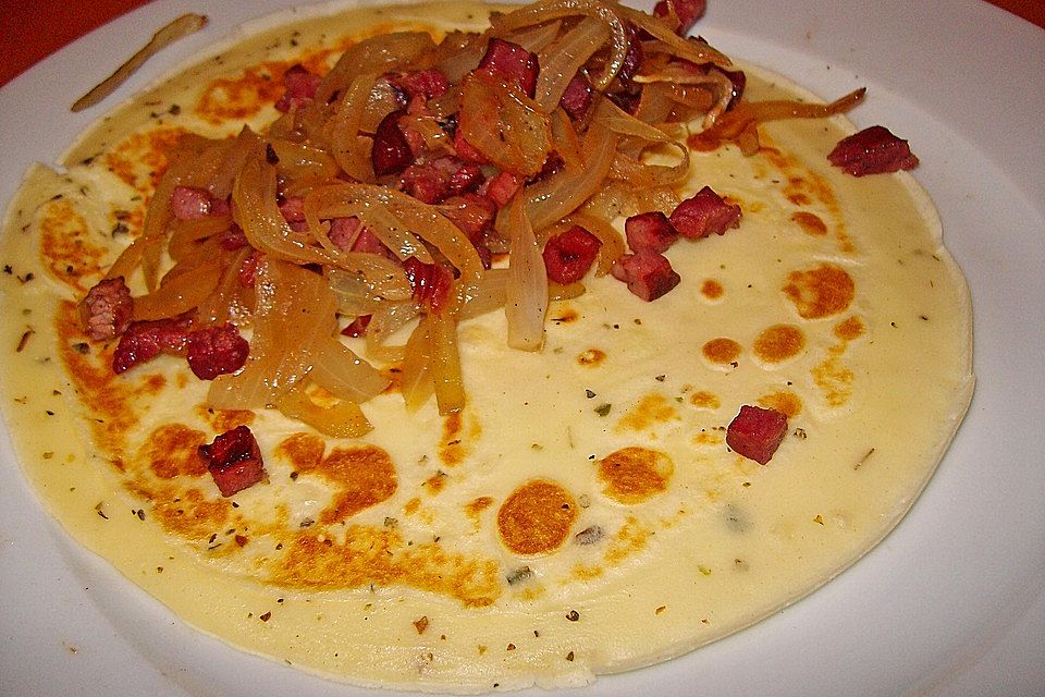 Zwiebel-Speck-Crêpes