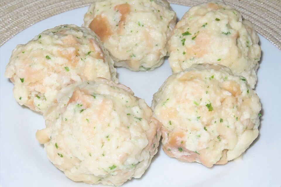 Semmelknödel