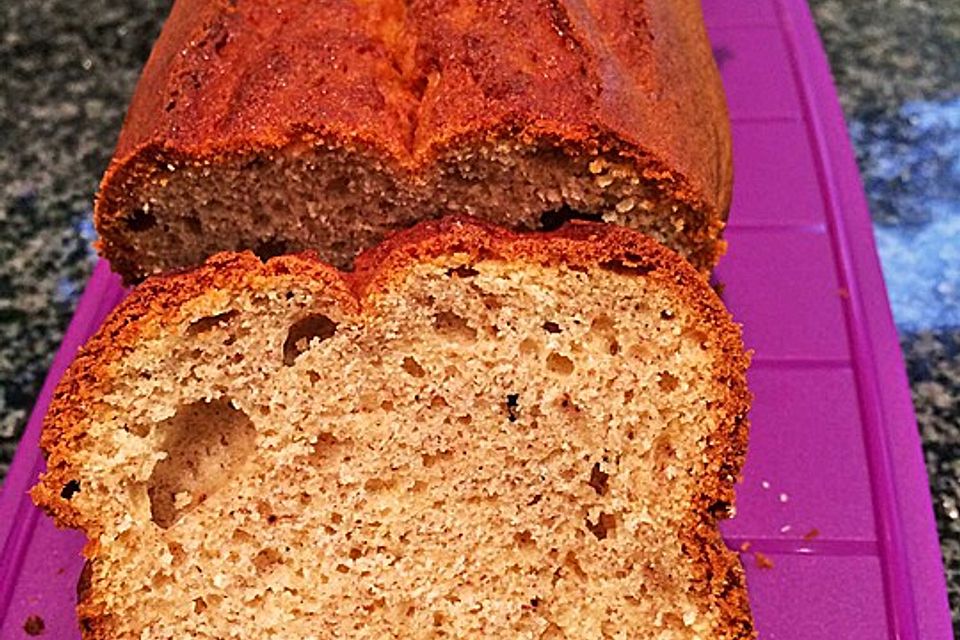 Karibisches Bananenbrot oder Bananenkuchen