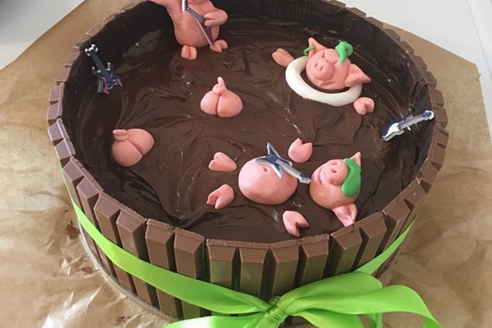 Schweinchen im Matschkübel-Torte