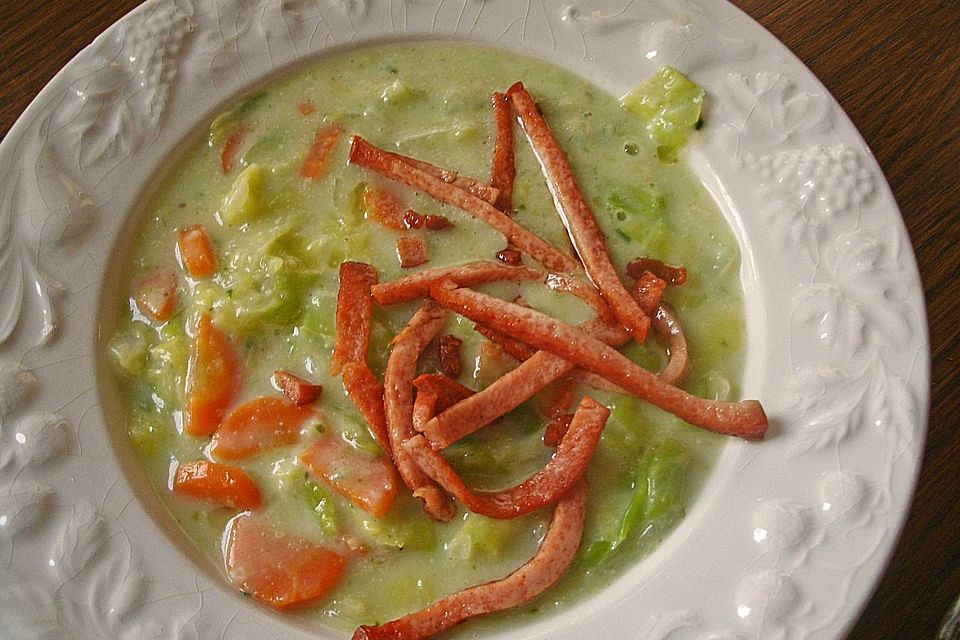 Spitzkohlsuppe