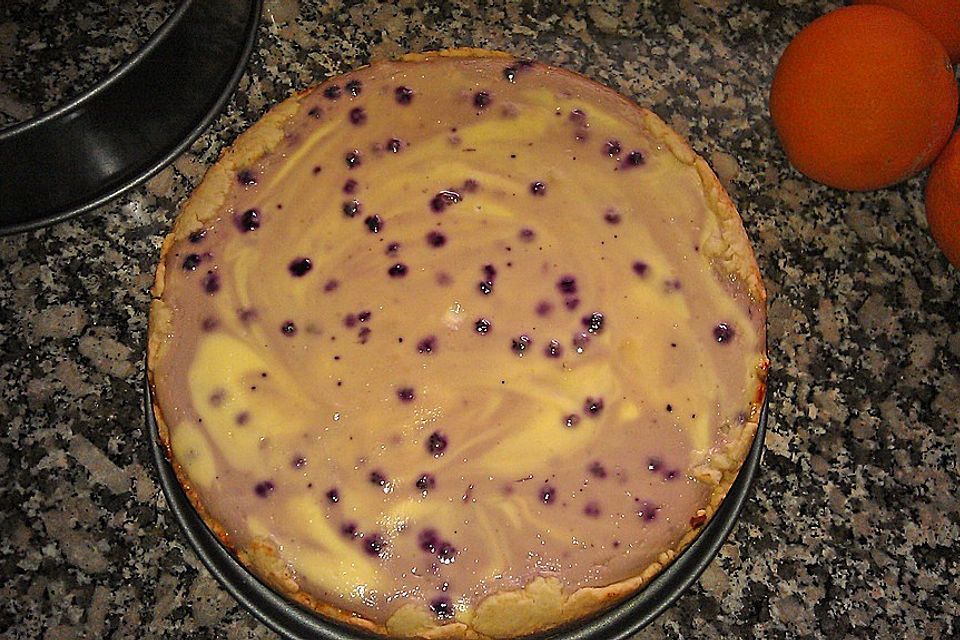 Käsekuchen mit Heidelbeeren