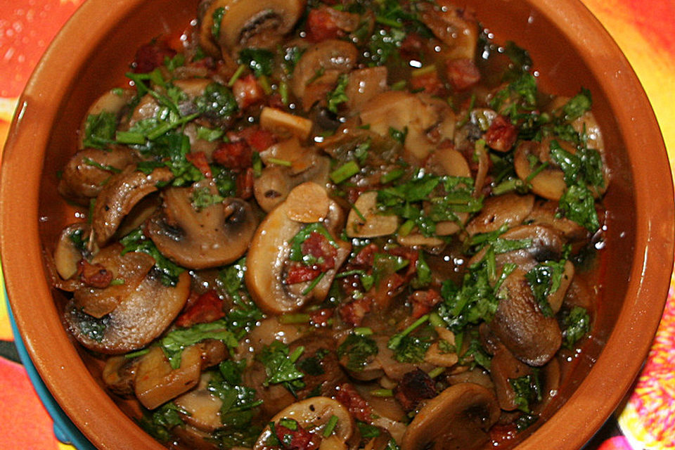 Champignons con Chorizo