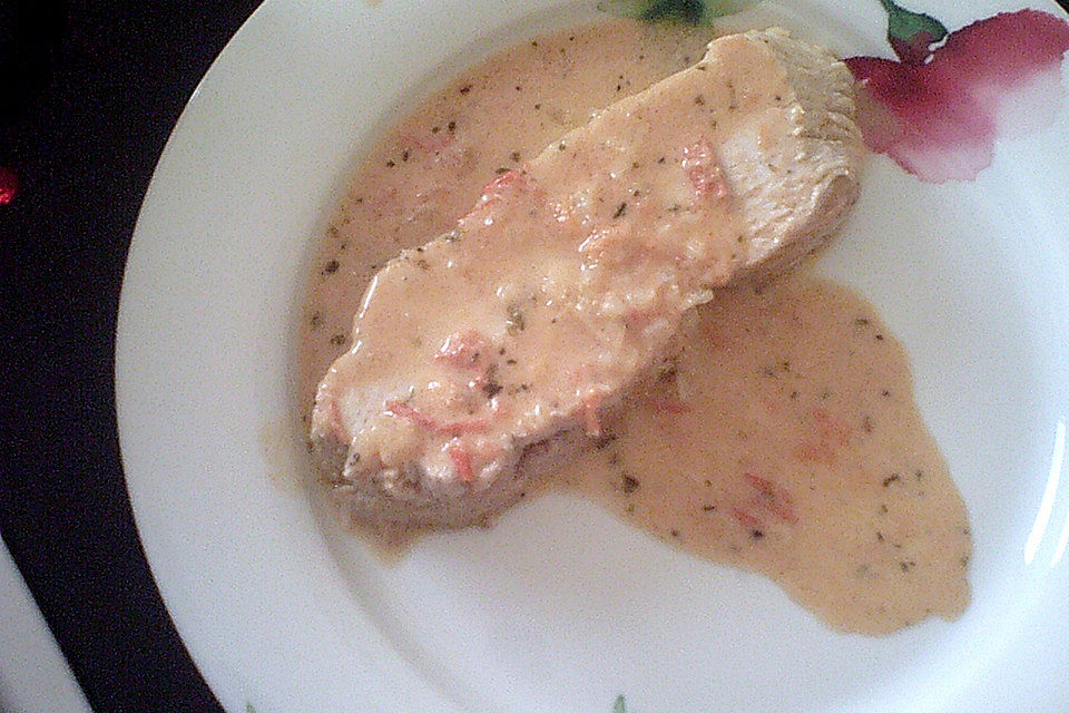 Putenbrust in Thymian-Mandelsoße