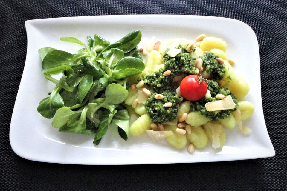 Gnocchi mit Bärlauchpesto