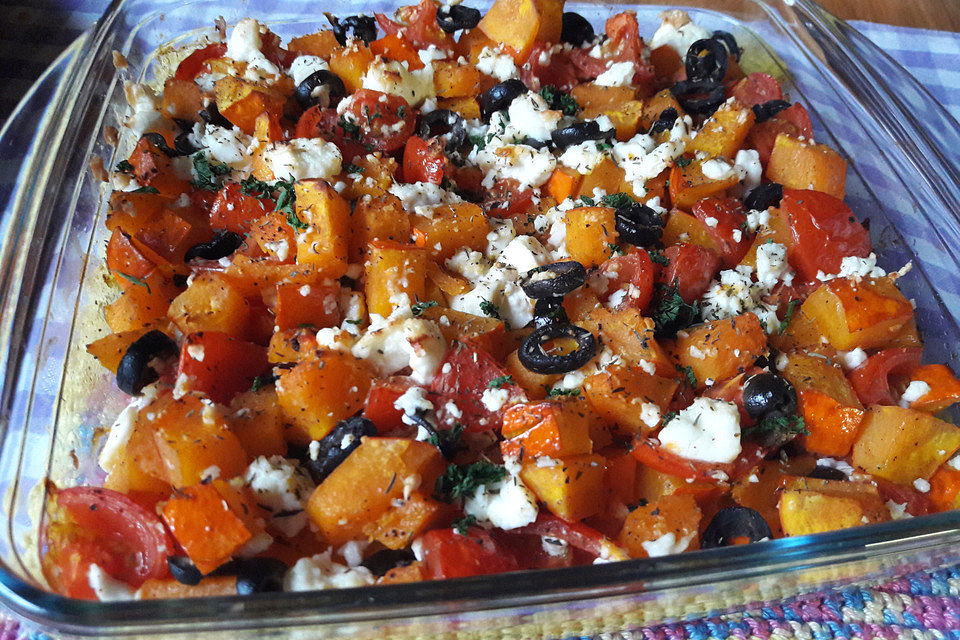 Kürbis-Feta-Tomaten-Auflauf